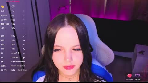 Snapshot of betty__davvis chatting on June 16, 1:58 pm Betty online show from June 16, 1:58 pm