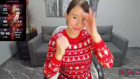 Snapshot of betty_jone chatting on January 14, 6:41 am Betty online show from January 14, 6:41 am