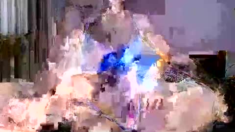 Snapshot of betty_sw chatting on May 22, 11:27 am betty_sw online show from May 22, 11:27 am