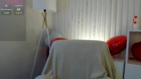 Snapshot of betty_watts chatting on July 8, 1:54 am Kelly online show from July 8, 1:54 am