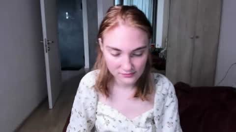 Dory make me happier online show from July 20, 3:10 am