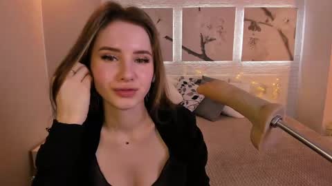 Snapshot of bettyrouse chatting on January 14, 5:08 am Betty online show from January 14, 5:08 am