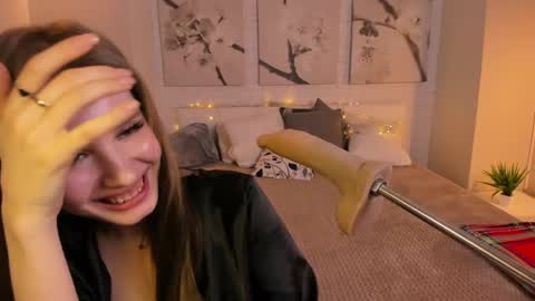 Snapshot of bettyrouse chatting on January 21, 12:04 am Betty online show from January 21, 12:04 am