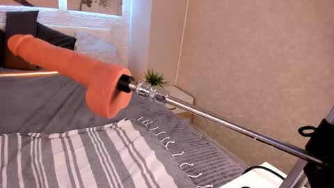 Snapshot of bettyrouse chatting on November 30, 8:24 pm Betty online show from November 30, 8:24 pm