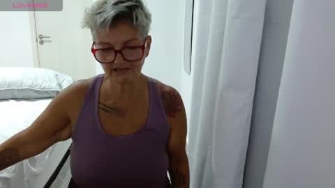 Snapshot of bety_cum3 chatting on May 25, 5:19 pm bibiana online show from May 25, 5:19 pm