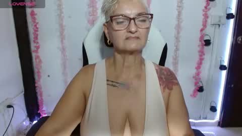 bibiana online show from July 2, 10:27 pm