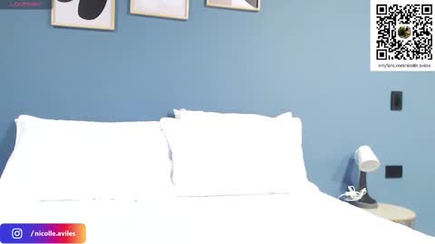 Nicolle Aviles online show from October 31, 1:39 am