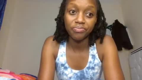 Snapshot of beverlyne5 chatting on June 15, 2:52 pm beverly online show from June 15, 2:52 pm