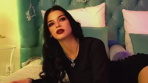 Beverly online show from December 21, 6:20 am