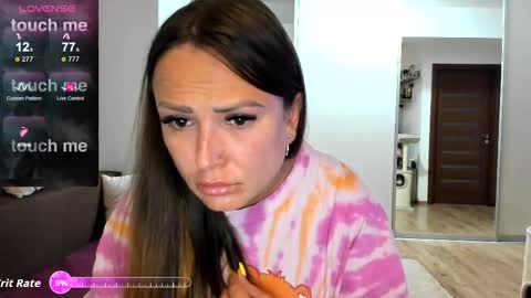 Snapshot of beyoncedoll chatting on September 11, 6:08 pm BeyonceDoll Twitter DollBeyonce online show from September 11, 6:08 pm