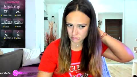 Snapshot of beyoncedoll chatting on September 15, 8:42 pm BeyonceDoll Twitter DollBeyonce online show from September 15, 8:42 pm