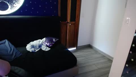 beyota online show from November 26, 2:51 pm