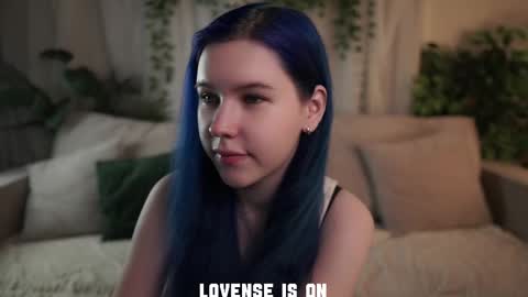 Snapshot of bezuya chatting on December 16, 1:21 am Eliz online show from December 16, 1:21 am