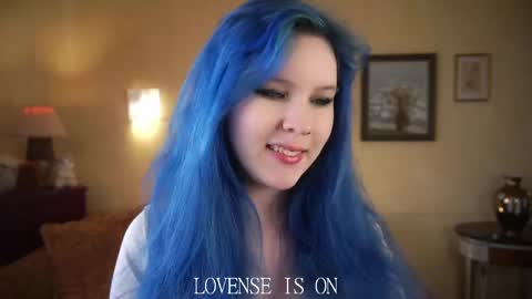 Eliz online show from April 27, 2:31 am
