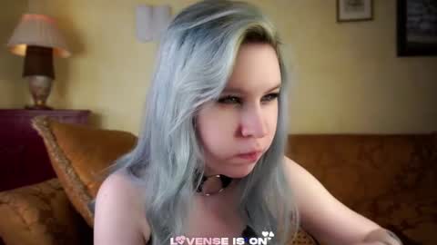 Eliz online show from June 19, 2:38 am