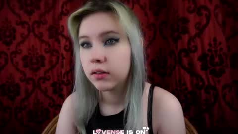 Eliz online show from July 18, 1:21 am