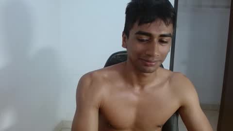 Snapshot of bfernando_05 chatting on January 8, 5:48 pm BAYRON online show from January 8, 5:48 pm