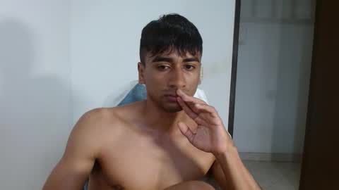 Snapshot of bfernando_05 chatting on March 13, 10:38 pm BAYRON online show from March 13, 10:38 pm