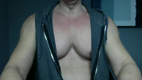 BGDKMUSCLEGUY - SELECTED BY CHATURBATE AS A TOP BROADCASTER FOR 2023 online show from January 6, 4:34 pm
