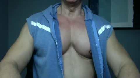 BGDKMUSCLEGUY - SELECTED BY CHATURBATE AS A TOP BROADCASTER FOR 2023 online show from March 12, 1:03 am