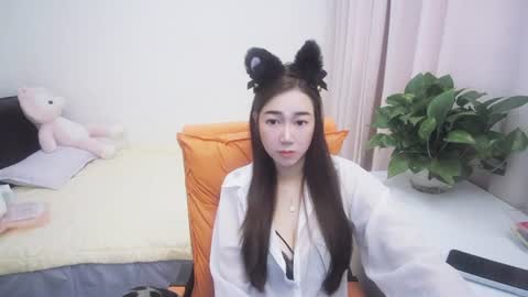 Snapshot of bhlinxuemei chatting on June 24, 7:29 am bhlinxuemei online show from June 24, 7:29 am