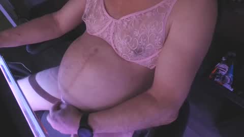 Snapshot of bi_chubby_sub61 chatting on December 28, 7:00 am Redmoon online show from December 28, 7:00 am