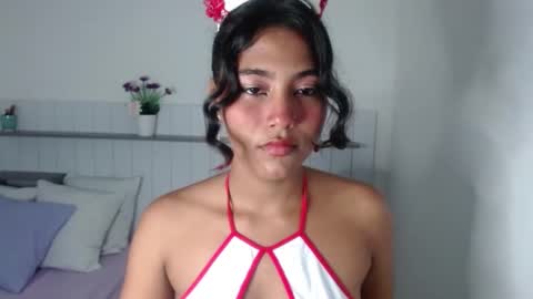 Snapshot of bia_lux chatting on November 15, 8:05 pm bia_lux online show from November 15, 8:05 pm