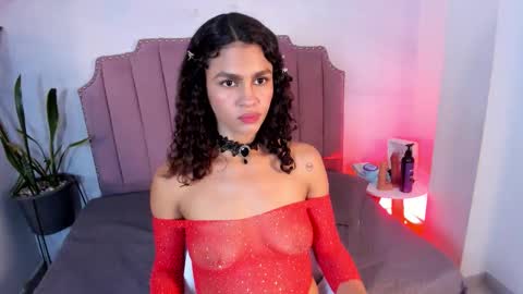 Snapshot of bianca_angel_ chatting on November 5, 8:20 pm bianca_angel_ online show from November 5, 8:20 pm