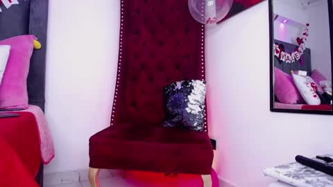 Bianca Antonelli online show from February 14, 5:25 pm