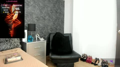 Snapshot of bianca_bella_ chatting on May 9, 11:37 am BESHA... online show from May 9, 11:37 am
