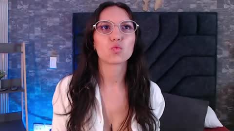 Bianca online show from June 29, 1:11 pm
