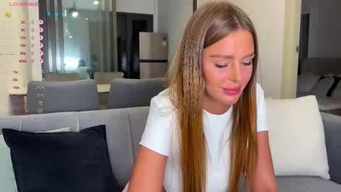 Bianca  online show from March 1, 6:10 pm