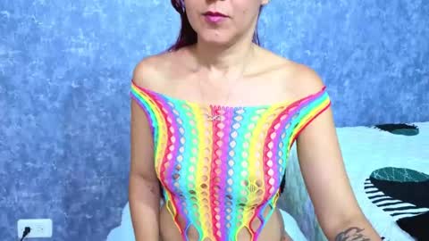 Snapshot of bianca_milfsexy chatting on June 13, 11:57 pm B I A N C A online show from June 13, 11:57 pm