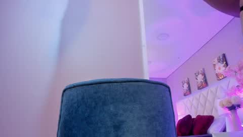 Snapshot of bianca_monroe_ chatting on May 11, 8:50 pm Bianca online show from May 11, 8:50 pm