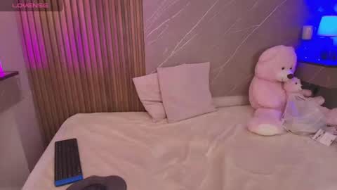 Snapshot of biancaa__18 chatting on July 1, 7:35 pm biancaa__18 online show from July 1, 7:35 pm
