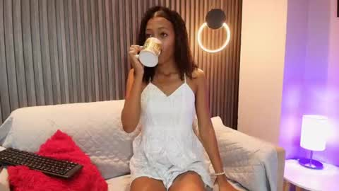 Snapshot of biancaa__18 chatting on July 12, 12:07 pm biancaa__18 online show from July 12, 12:07 pm