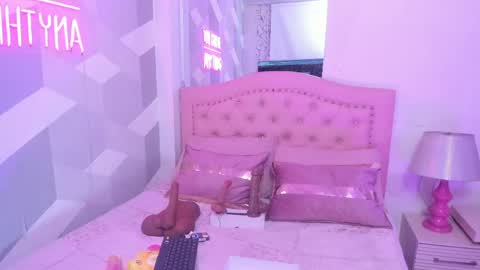Bianca online show from May 1, 9:41 pm