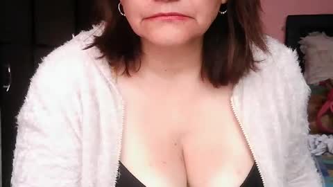 biancasteel online show from June 18, 4:33 pm