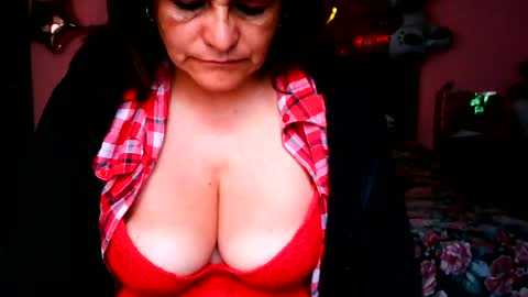 biancasteel online show from July 29, 12:47 pm