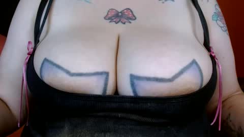 bianca online show from October 24, 1:07 pm