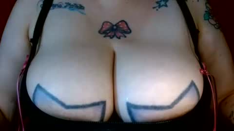 Snapshot of bianka_star_ chatting on June 16, 1:47 pm bianca online show from June 16, 1:47 pm