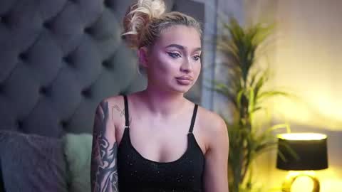  Bianka  online show from June 15, 8:22 pm