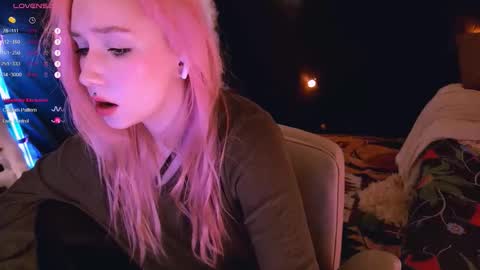 Snapshot of bibi_iva chatting on March 16, 6:23 pm bibi_iva online show from March 16, 6:23 pm