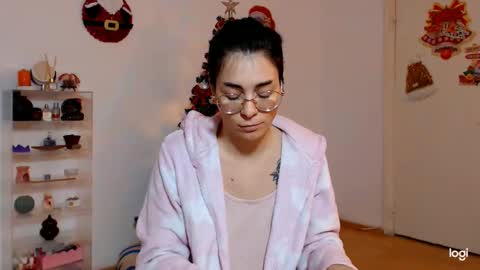 innasugarwild online show from December 15, 5:06 pm