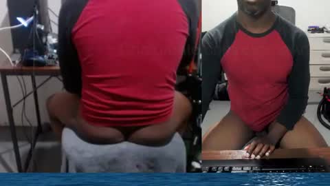 BicepsandFrot online show from June 19, 2:27 am