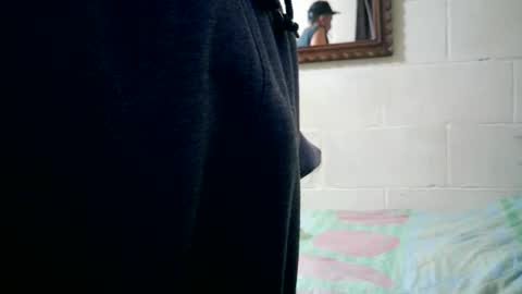 Snapshot of bichopeludo chatting on October 14, 1:17 am bichopeludo online show from October 14, 1:17 am