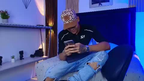 Snapshot of bick_jhonn chatting on June 20, 7:38 pm Bick Khonn online show from June 20, 7:38 pm