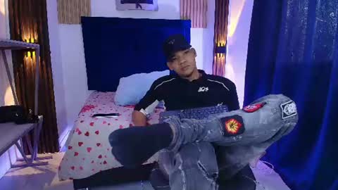 Snapshot of bick_jhonn chatting on June 25, 7:40 pm Bick Khonn online show from June 25, 7:40 pm