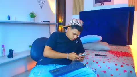 Snapshot of bick_jhonn chatting on June 30, 7:37 pm Bick Khonn online show from June 30, 7:37 pm