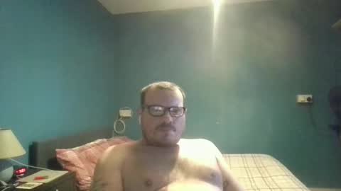 bigdan1986 online show from December 3, 7:01 pm